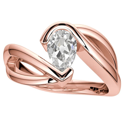 TWisted  Sparkling Unique Lady’s Solitaire White Gold Diamond Ring 