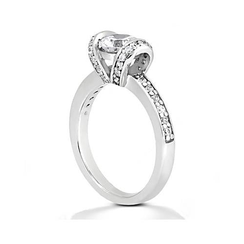 Princess Cut Sparkling Solitaire Ring with Accents White Gold Diamond 