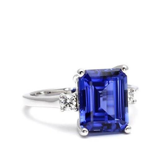 Emerald And Round Cut 3 Ct Ceylon Sapphire Diamonds Ring White Gold 14K Gemstone Ring