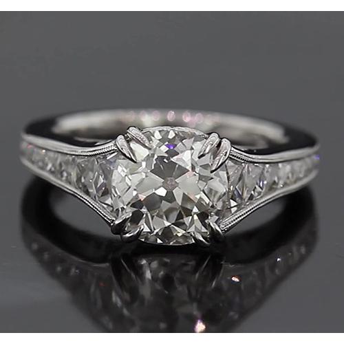 Engagement White Gold Diamond Solitaire Ring with Accents