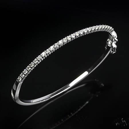 F Vs2 Round Prong Set 3.60 Carats Diamond Bangle Bracelet Bangle