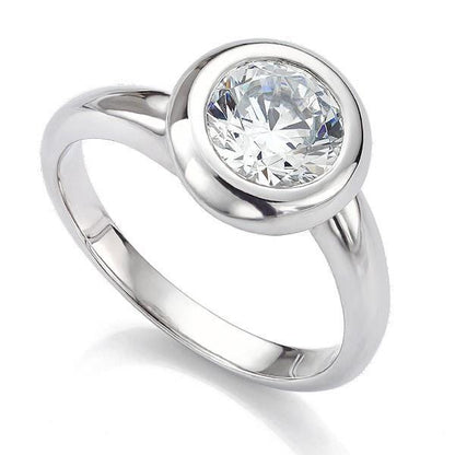 Gorgeous Brilliant solitaire  Lady’s White Gold Round Anniversary Solitaire Diamond Ring 
