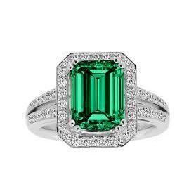 Green Emerald With Diamond Wedding Ring White Gold 14K 8 Carats Gemstone Ring