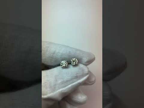 New Style Stud Earrings  White Gold Diamond Earring Round Diamond 