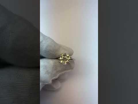 Princess Cut Style White Elegant Woman's Solitaire Diamond Ring 