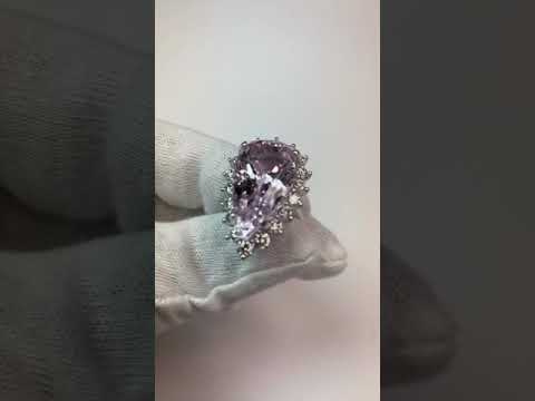 Fancy Look NIce Pear Kunzite With Round Diamonds Ring White Gold