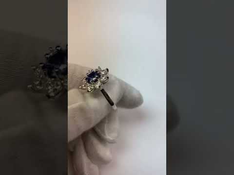Sparkling Style Gold Halo Diamond Ring Blue Round Sapphire Flower 