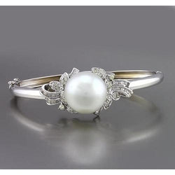 Pearl And Diamond Bangle 20 Mm 3 Carats Baguette Round White Gold 14K