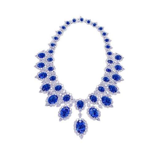 Platinum 291.17 Carats Blue Sapphire And White Diamonds Big Necklace Lady Jewelry Gemstone Necklace