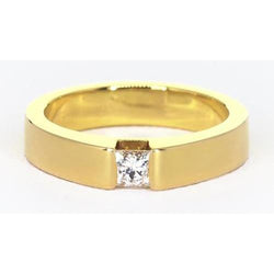 Princess Cut Diamond Tension Set Men's Ring 0.75 Carats Yellow Gold