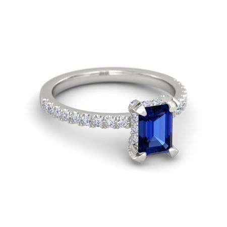 Prong Set Lady’s  Style   Emerald And Round Ceylon Sapphire Diamonds   White Gold  Gemstone Ring