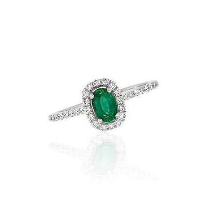 natural round emerald 5.25ct ring front view