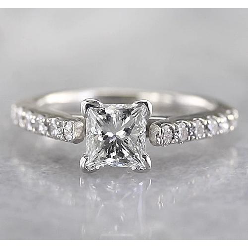 Round Diamond Engagement   White Gold Solitaire Ring with Accents