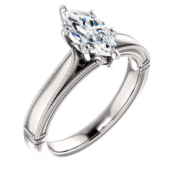 Fancy Lady’s Sparkling Vintage Style White Gold Solitaire Ring 