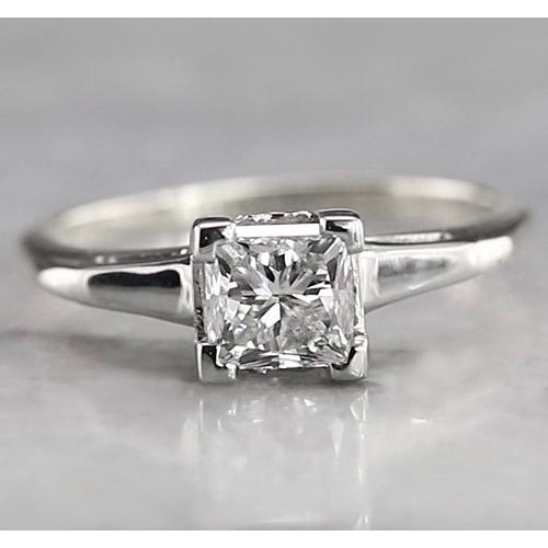 Solitaire Radiant Engagement Diamond Ring