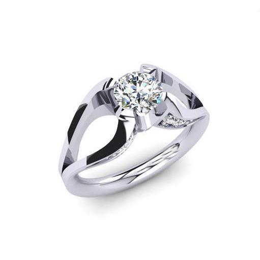 Antique Style High Quality Sparkling Solitaire Ring with Accents White Gold Diamond