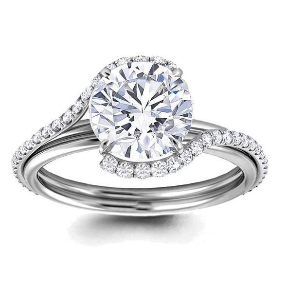 High Quality Twisted Sparkling Solitaire Ring with Accents White Gold Diamond 