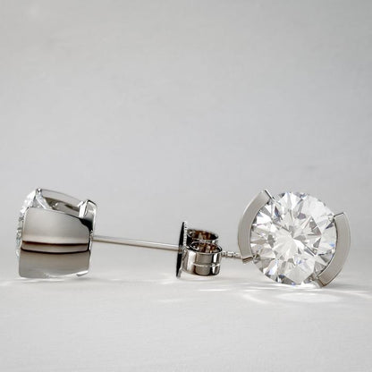 natural round diamond 3ct earring front view
