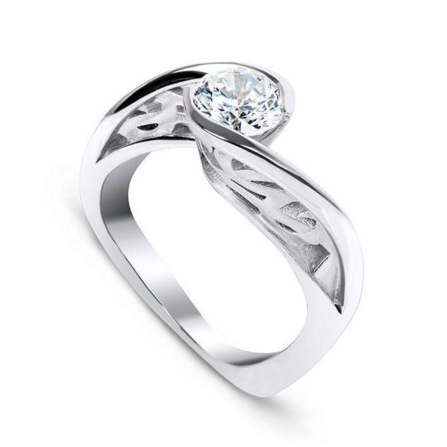   Lady’s Twisted Sparkling Unique Solitaire White Gold Diamond Ring  Solitaire Ring
