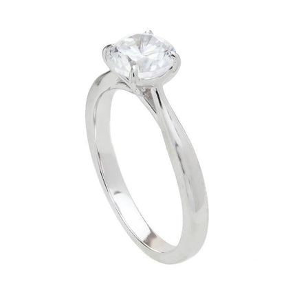 Fancy Lady’s Sparkling Vintage Style White Gold Diamond Solitaire Ring