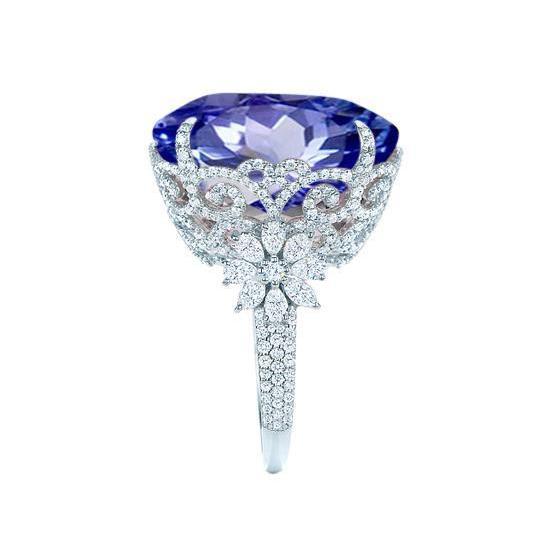Ladies sparkling White Gold Round Ceylon Sapphire Diamonds   Ring Gemstone Ring